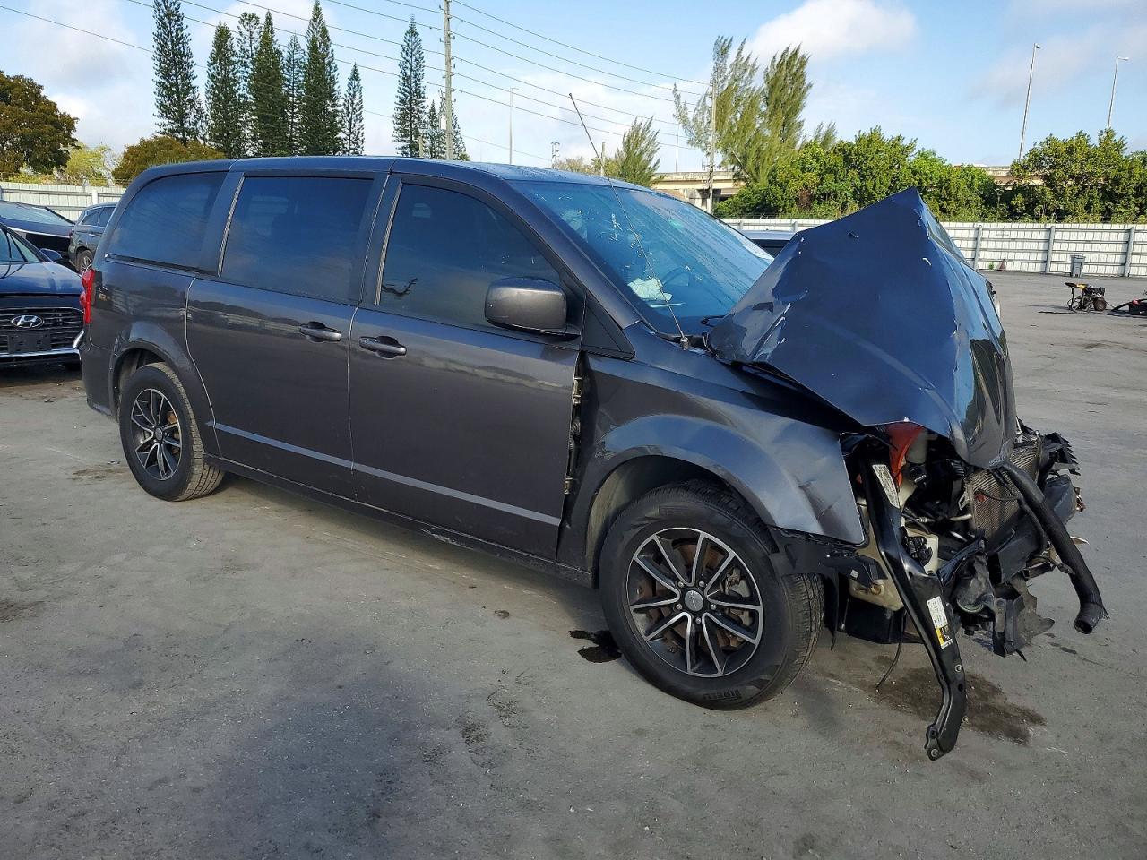 2018 DODGE GRAND CARAVAN