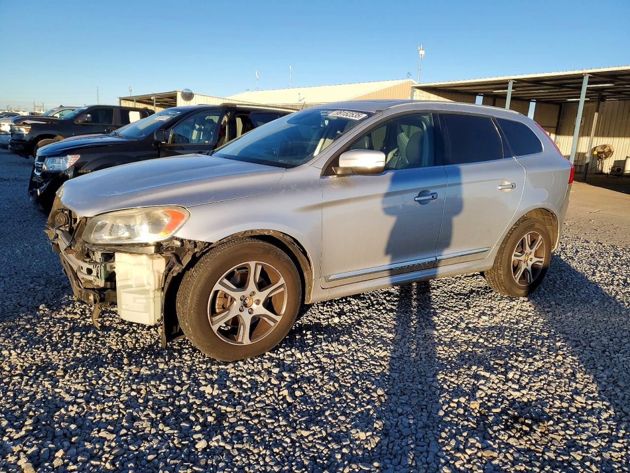 2014 VOLVO XC60