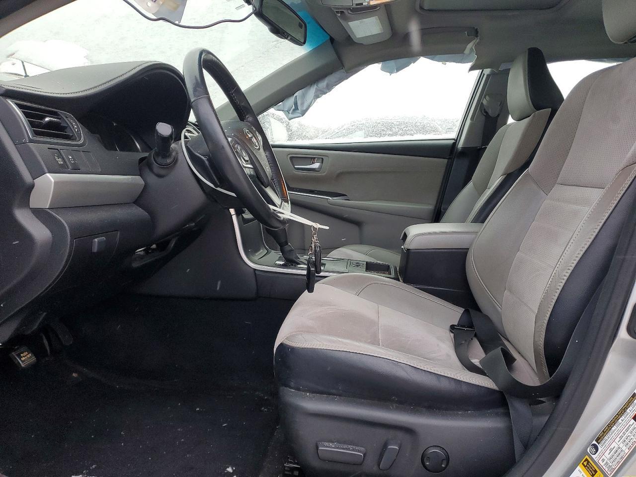 2017 TOYOTA CAMRY