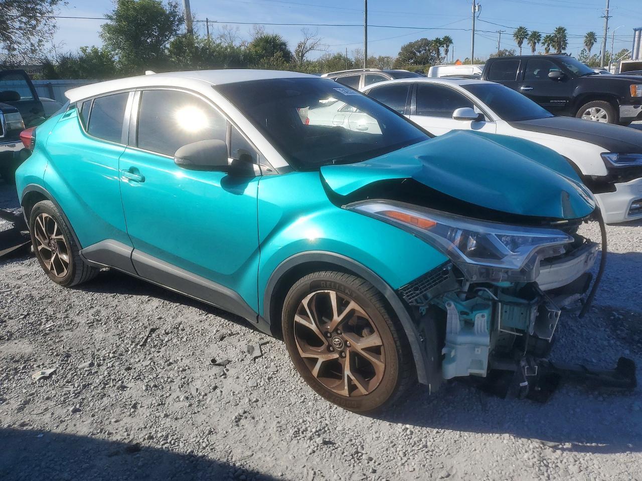 2018 TOYOTA C-HR