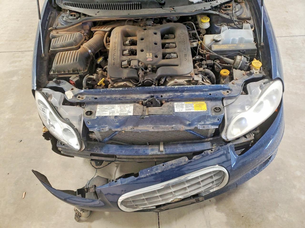 2004 CHRYSLER Concorde