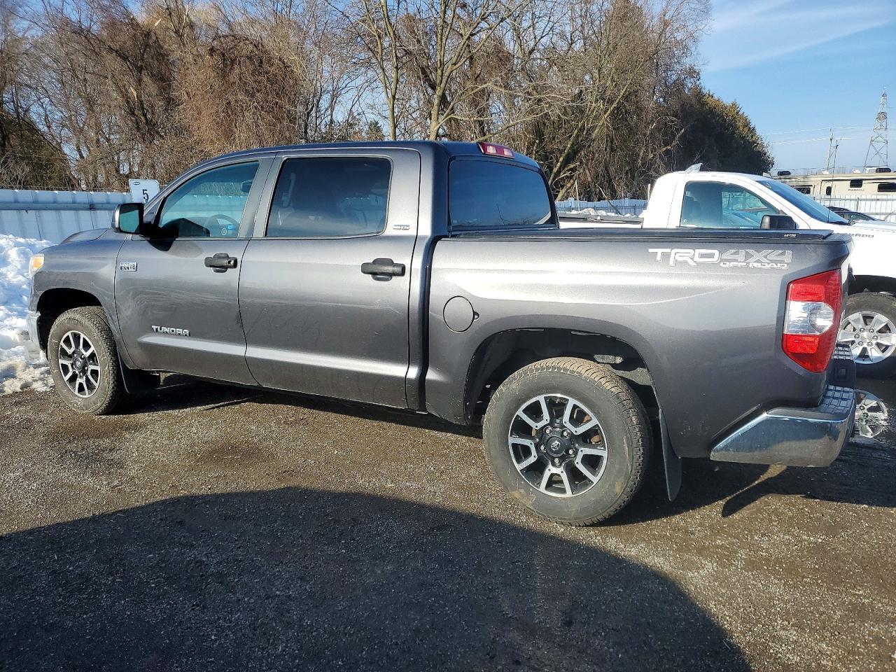 2014 TOYOTA TUNDRA