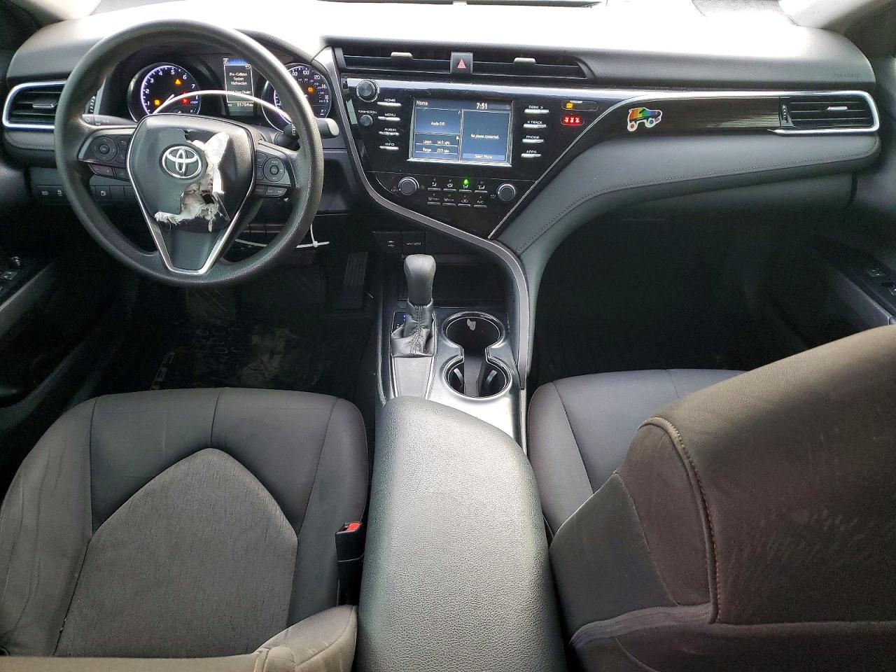 2018 TOYOTA CAMRY