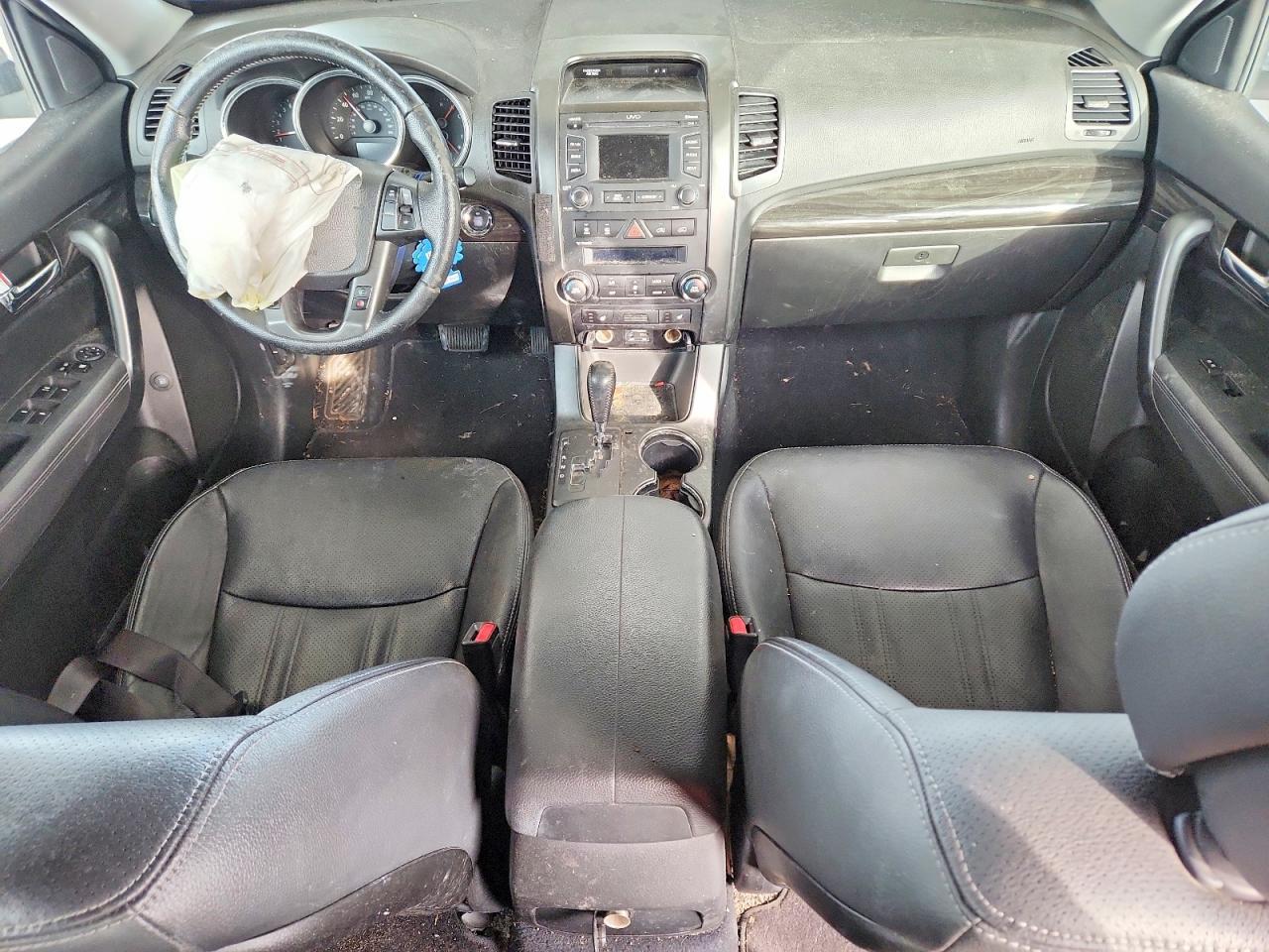 2013 KIA SORENTO