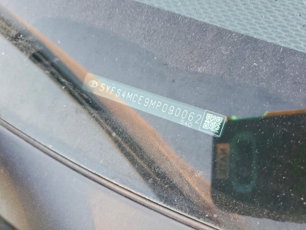2021 TOYOTA COROLLA