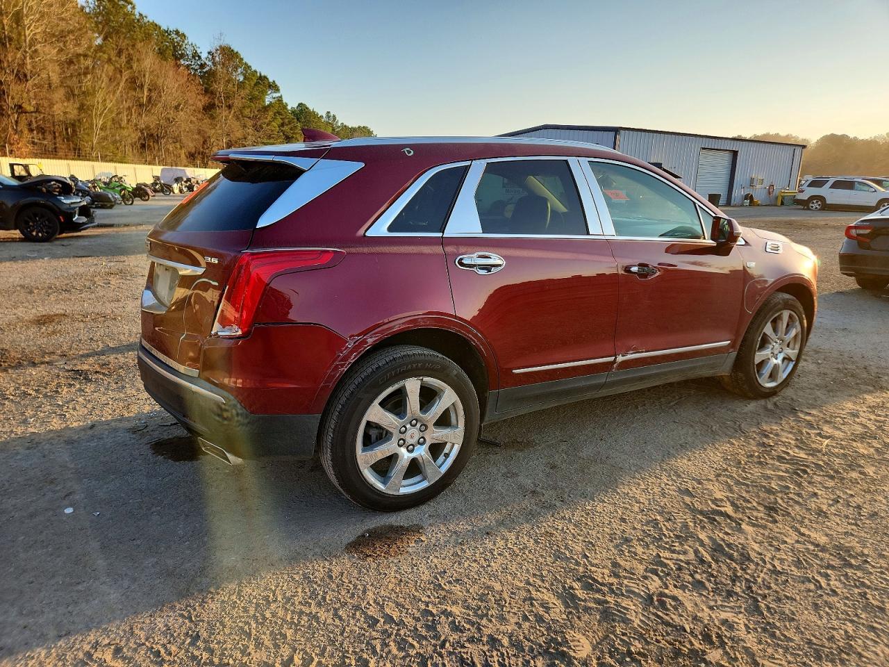 2017 CADILLAC XT5
