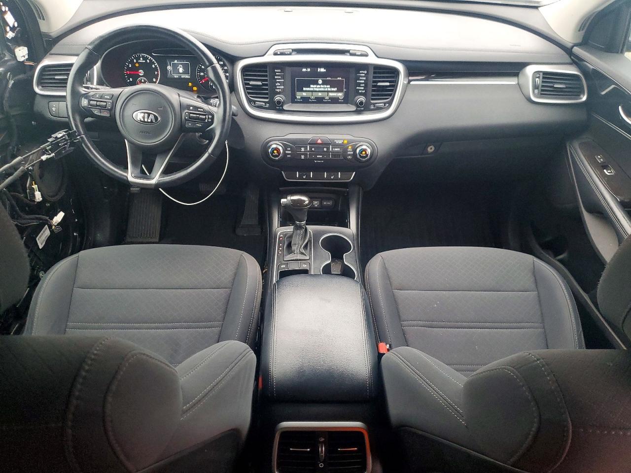 2017 KIA SORENTO