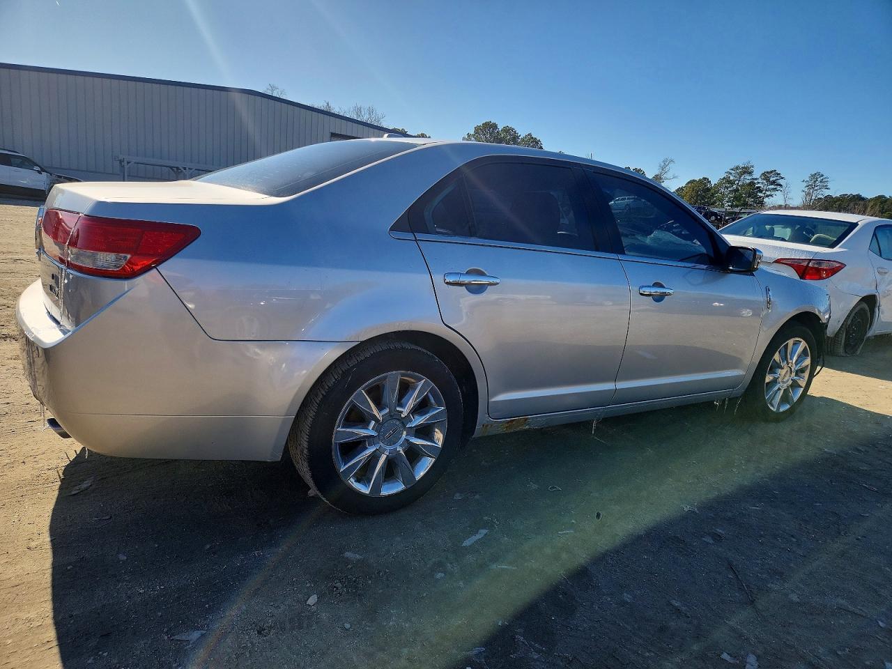 2012 LINCOLN MKZ