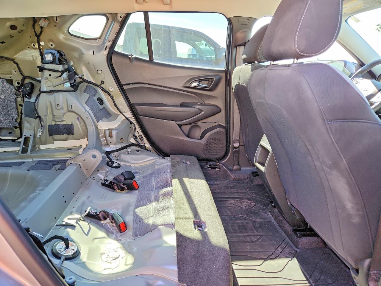 2025 CHEVROLET TRAX
