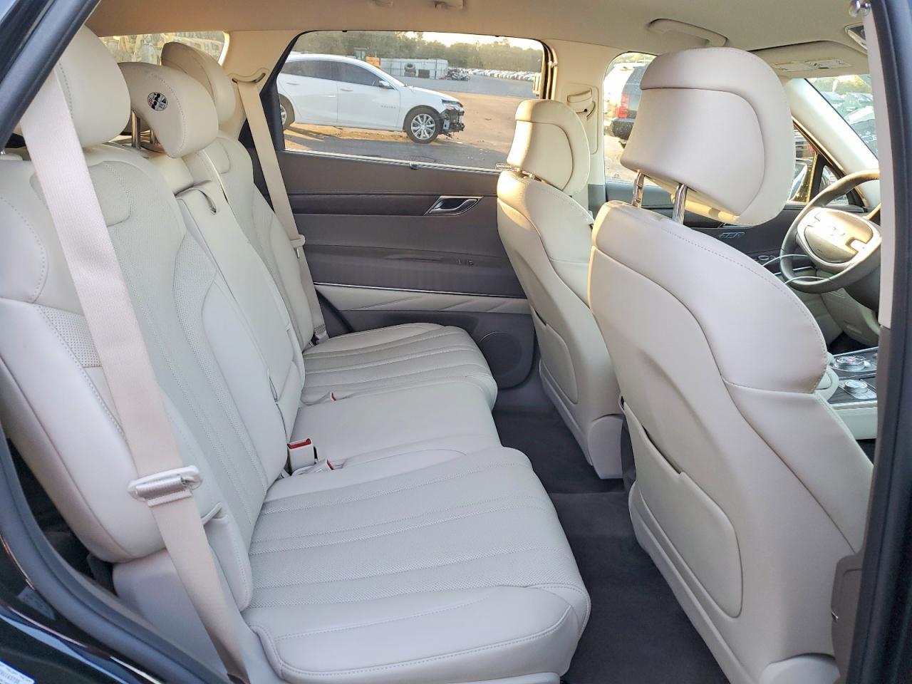 2024 GENESIS GV80