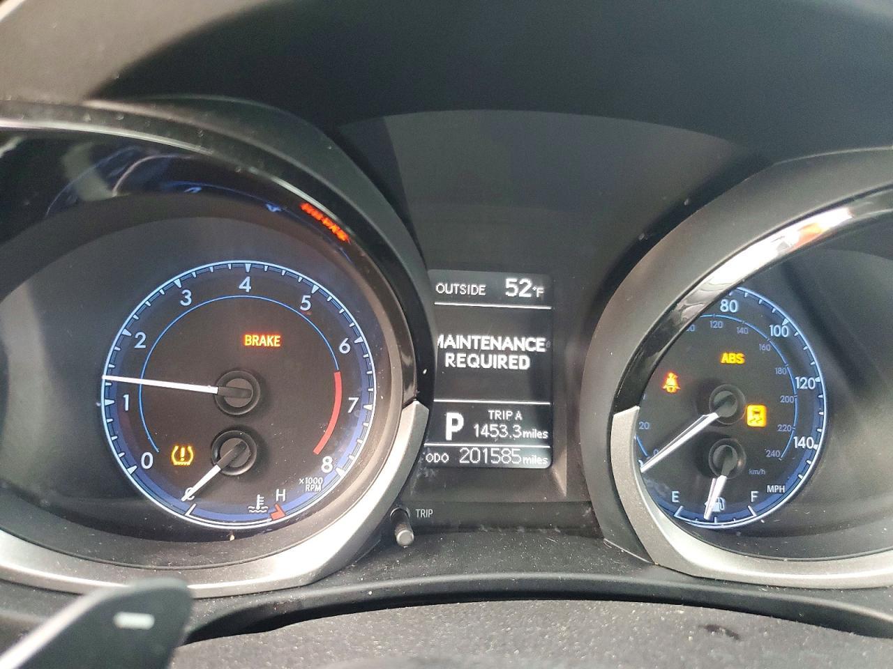 2015 TOYOTA COROLLA