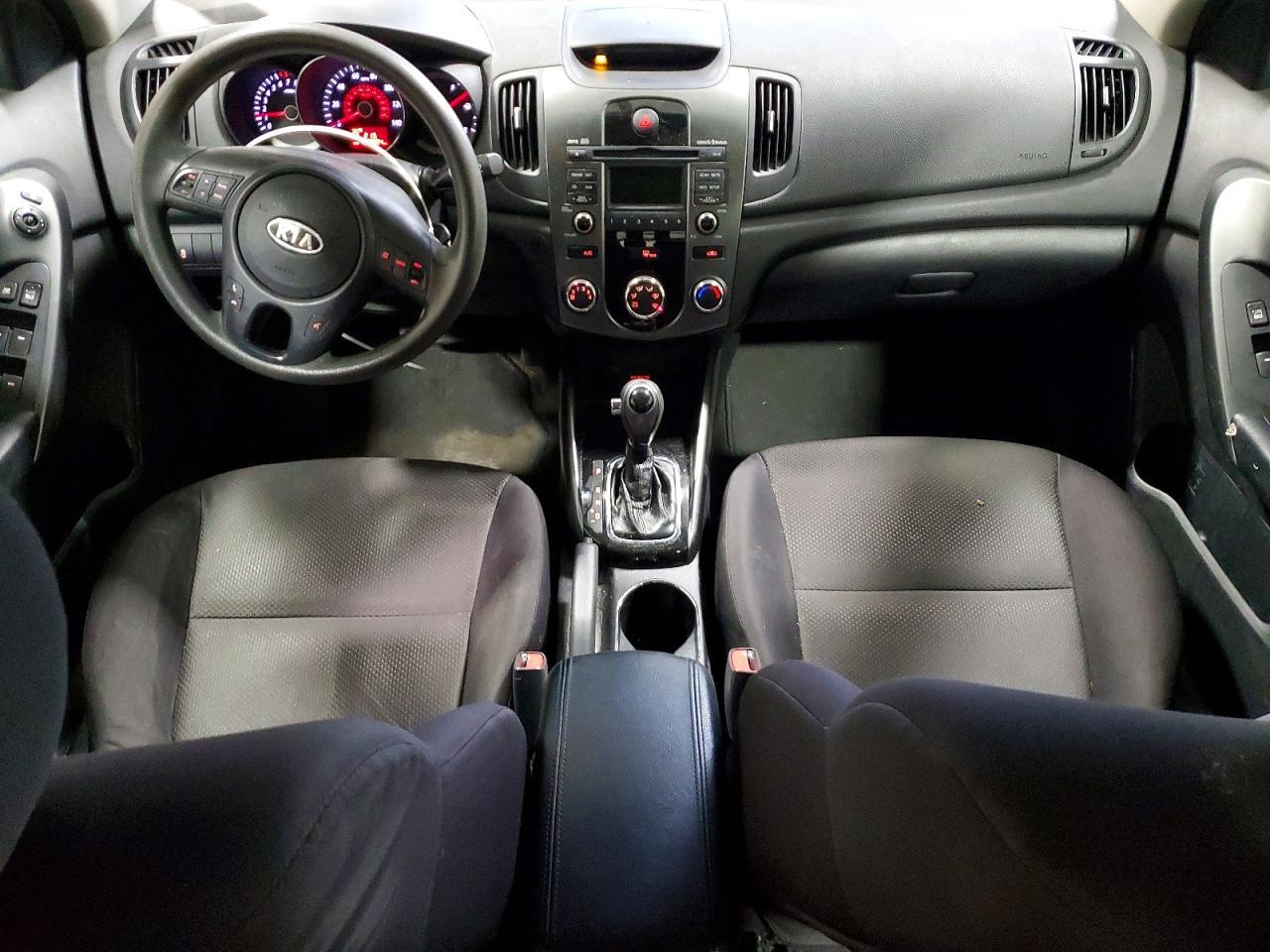 2013 KIA FORTE