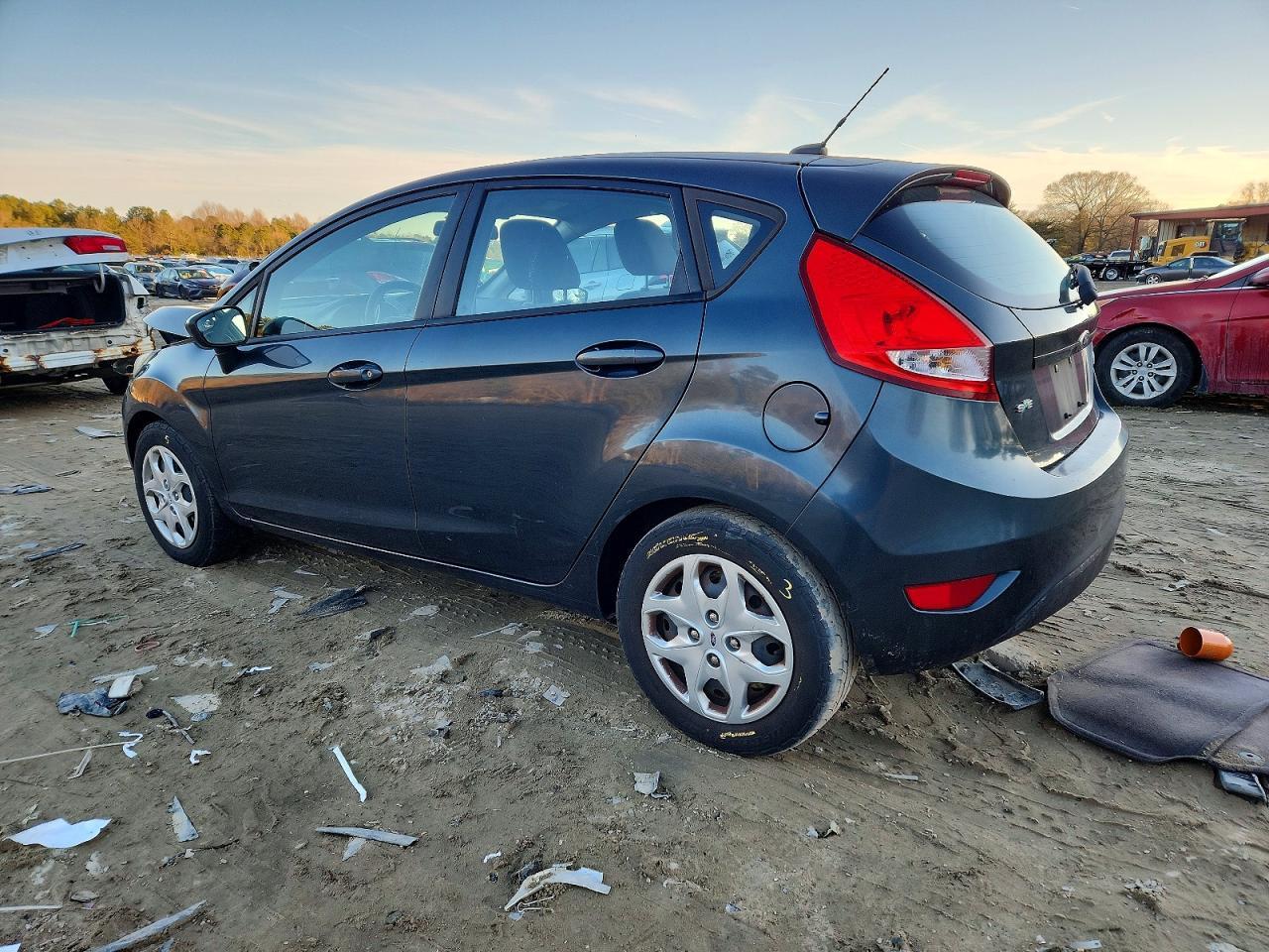 2011 FORD Fiesta