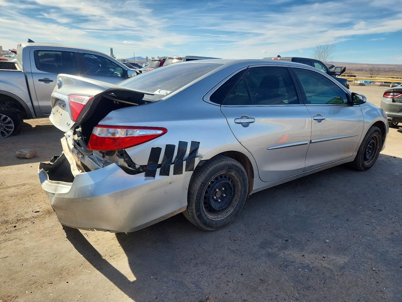 2017 TOYOTA CAMRY
