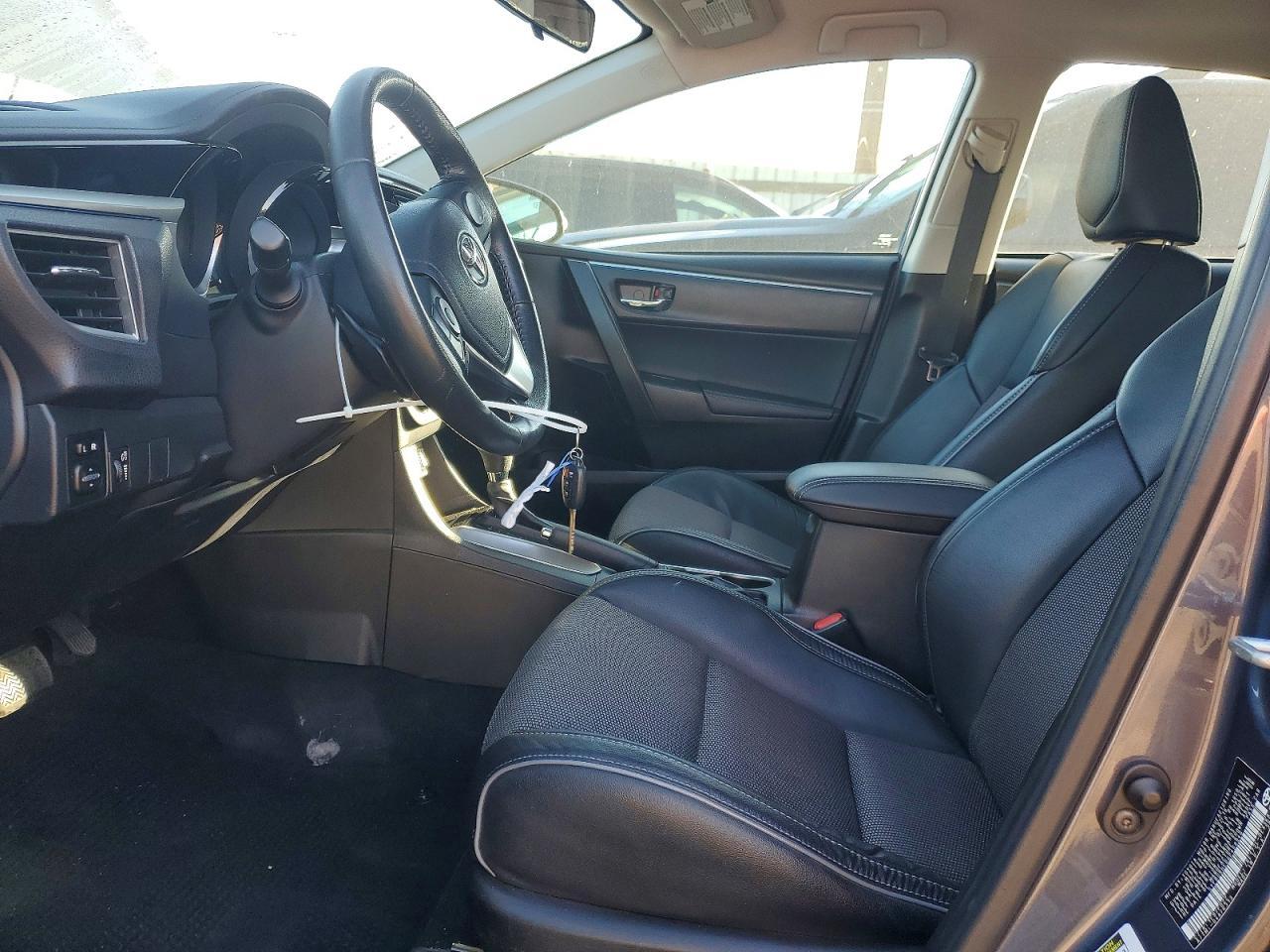 2016 TOYOTA COROLLA
