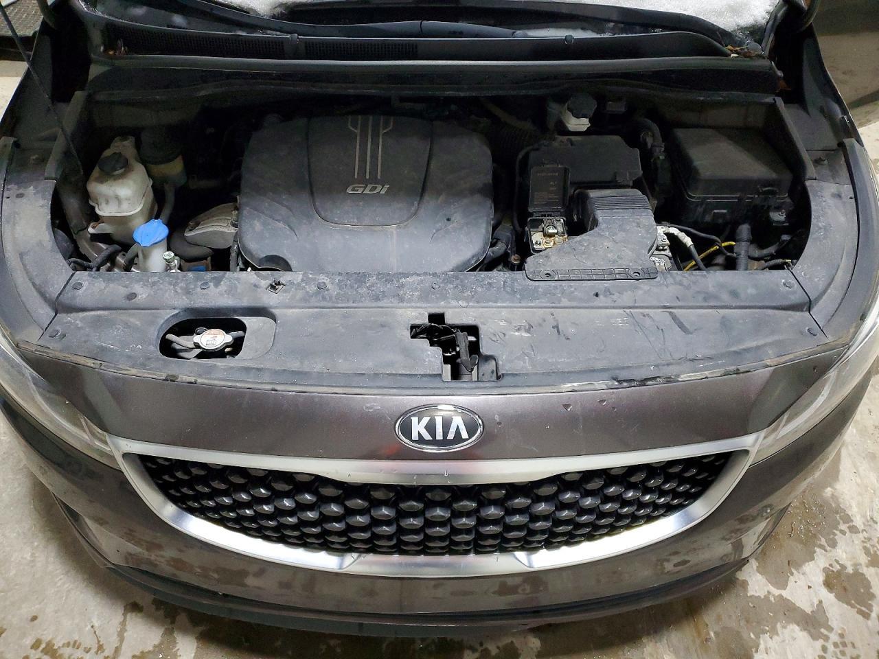 2016 KIA SEDONA