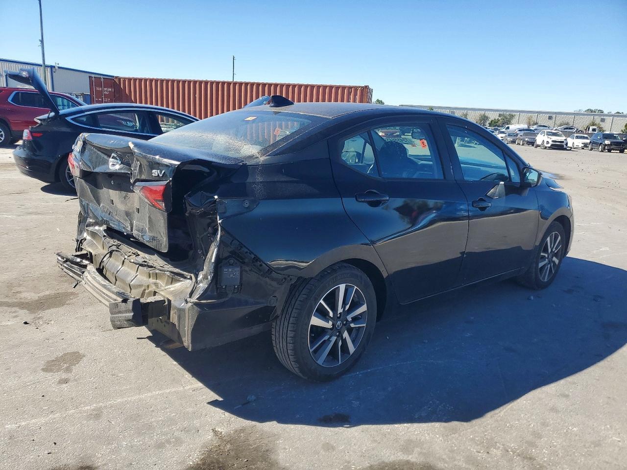 2021 NISSAN VERSA