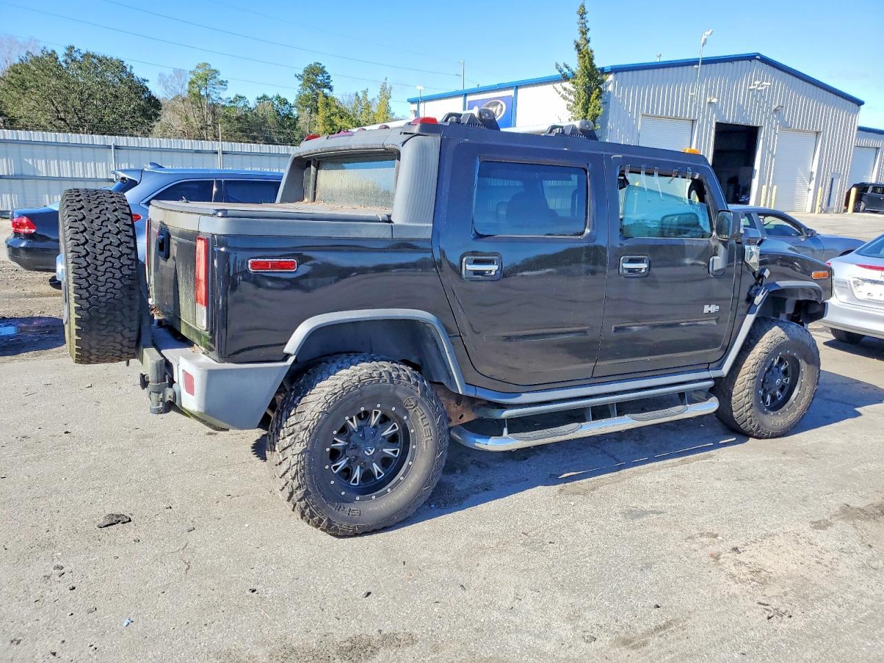 2005 HUMMER H2