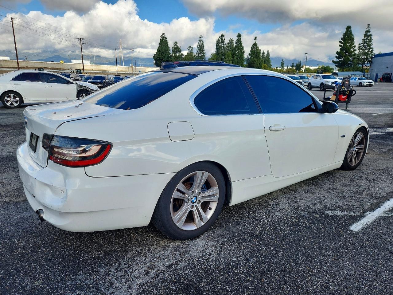 2008 BMW 3 SERIES