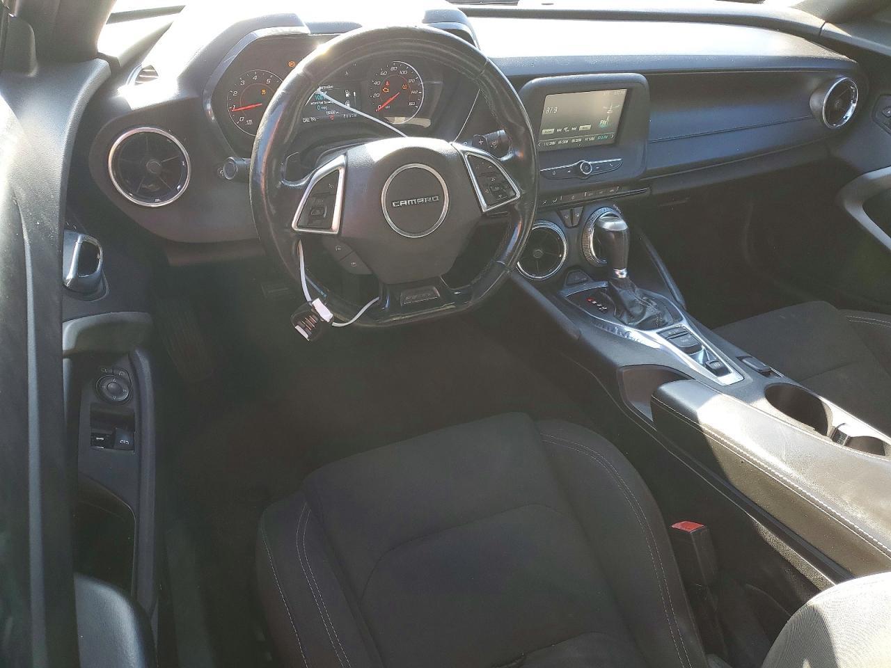 2017 CHEVROLET Camaro