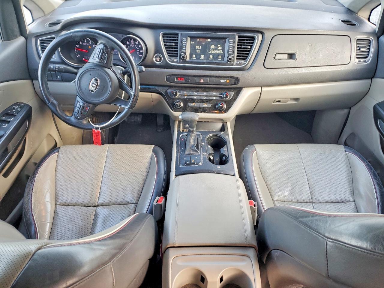 2017 KIA SEDONA