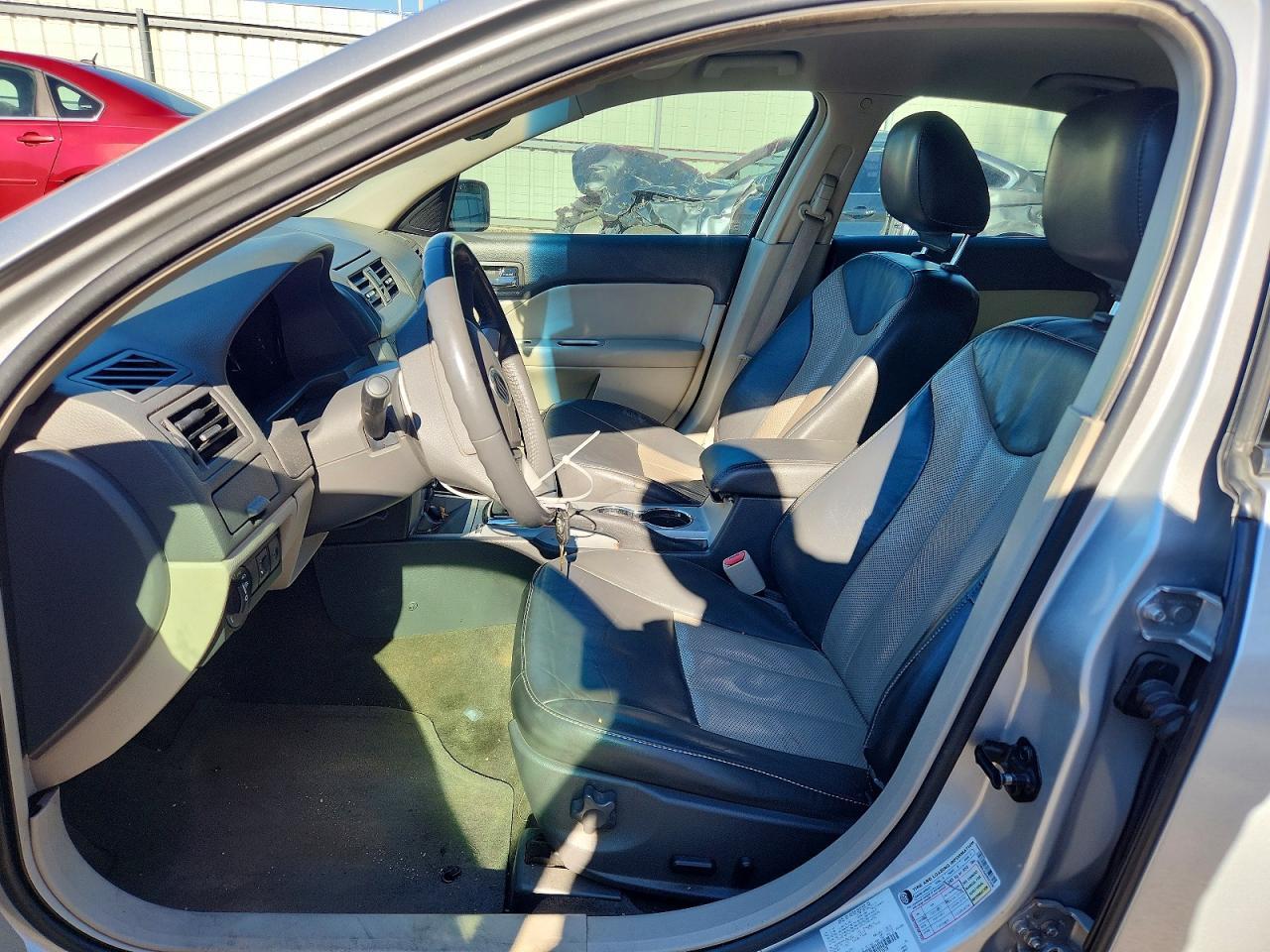 2010 MERCURY Milan