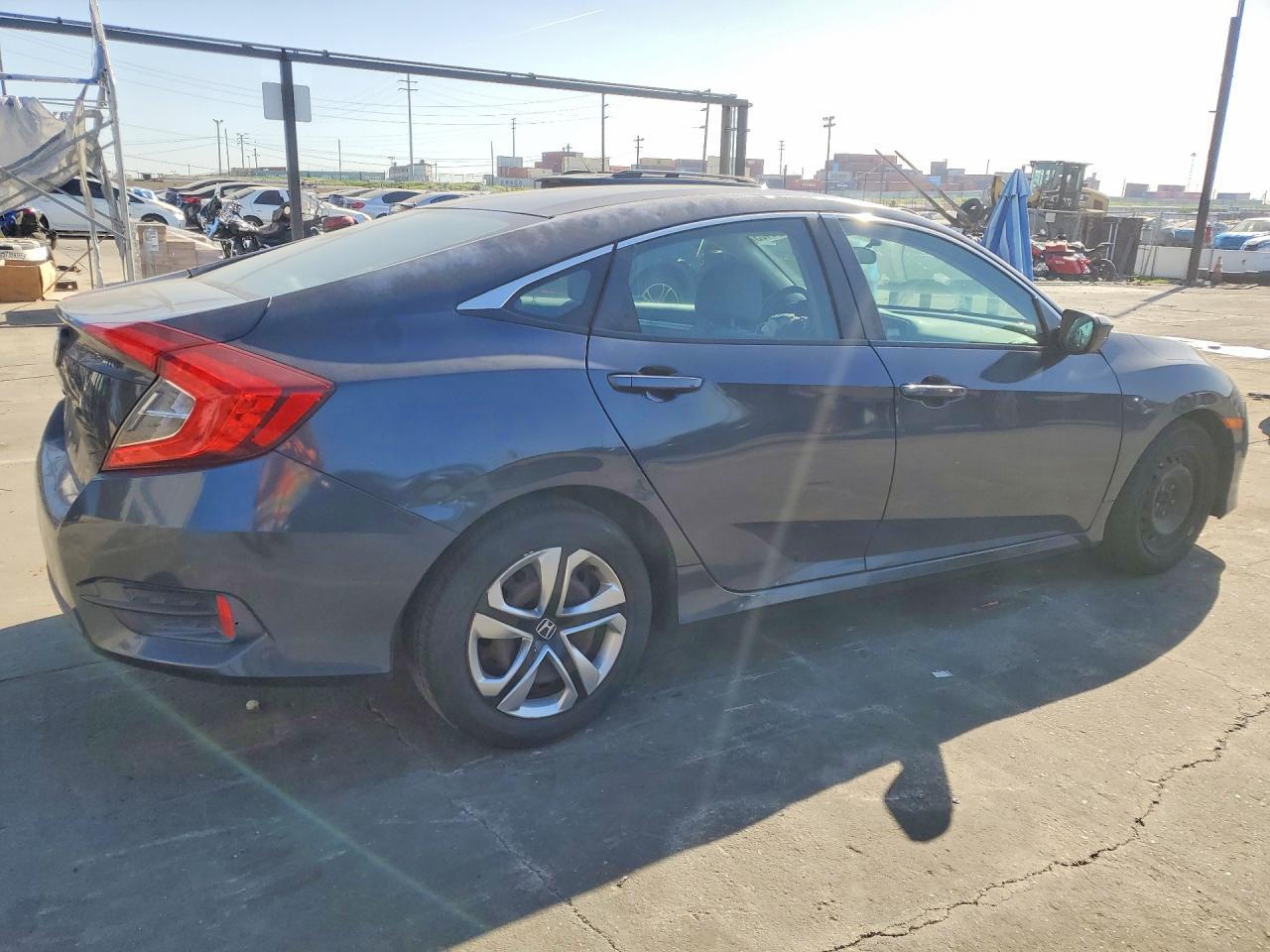 2018 HONDA CIVIC