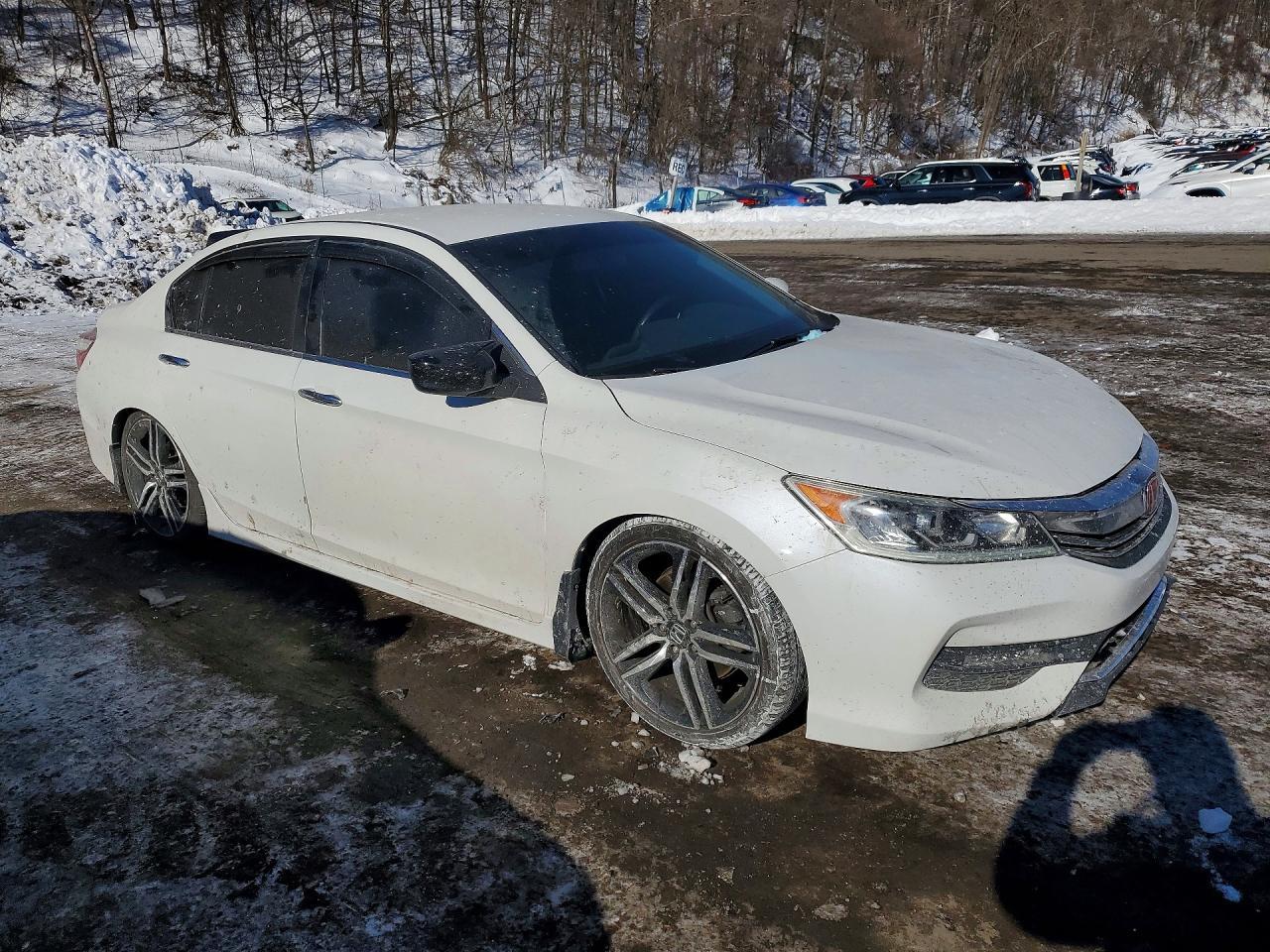 2016 HONDA ACCORD