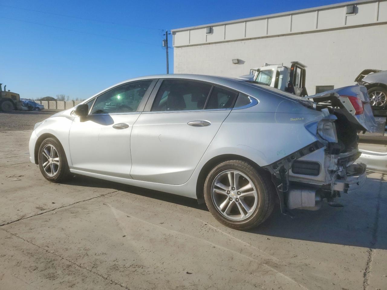 2016 CHEVROLET CRUZE