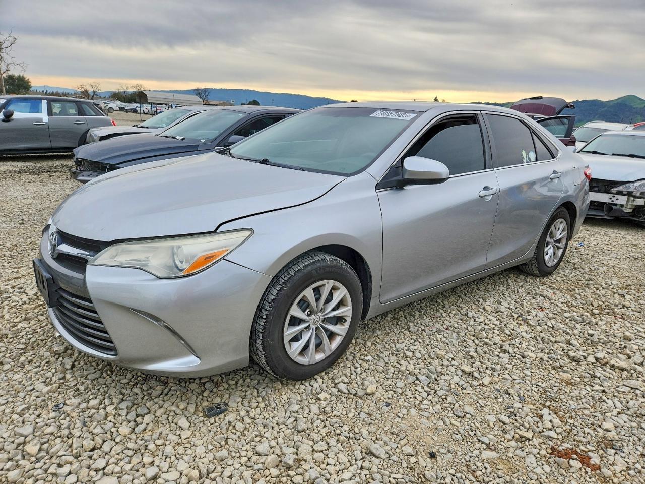 2015 TOYOTA CAMRY