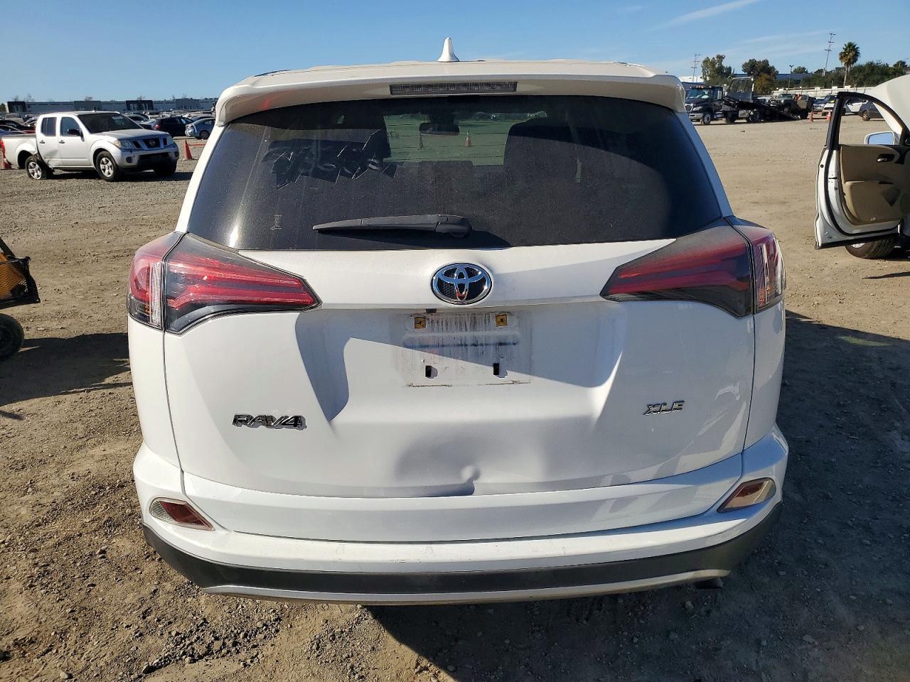 2018 TOYOTA RAV4
