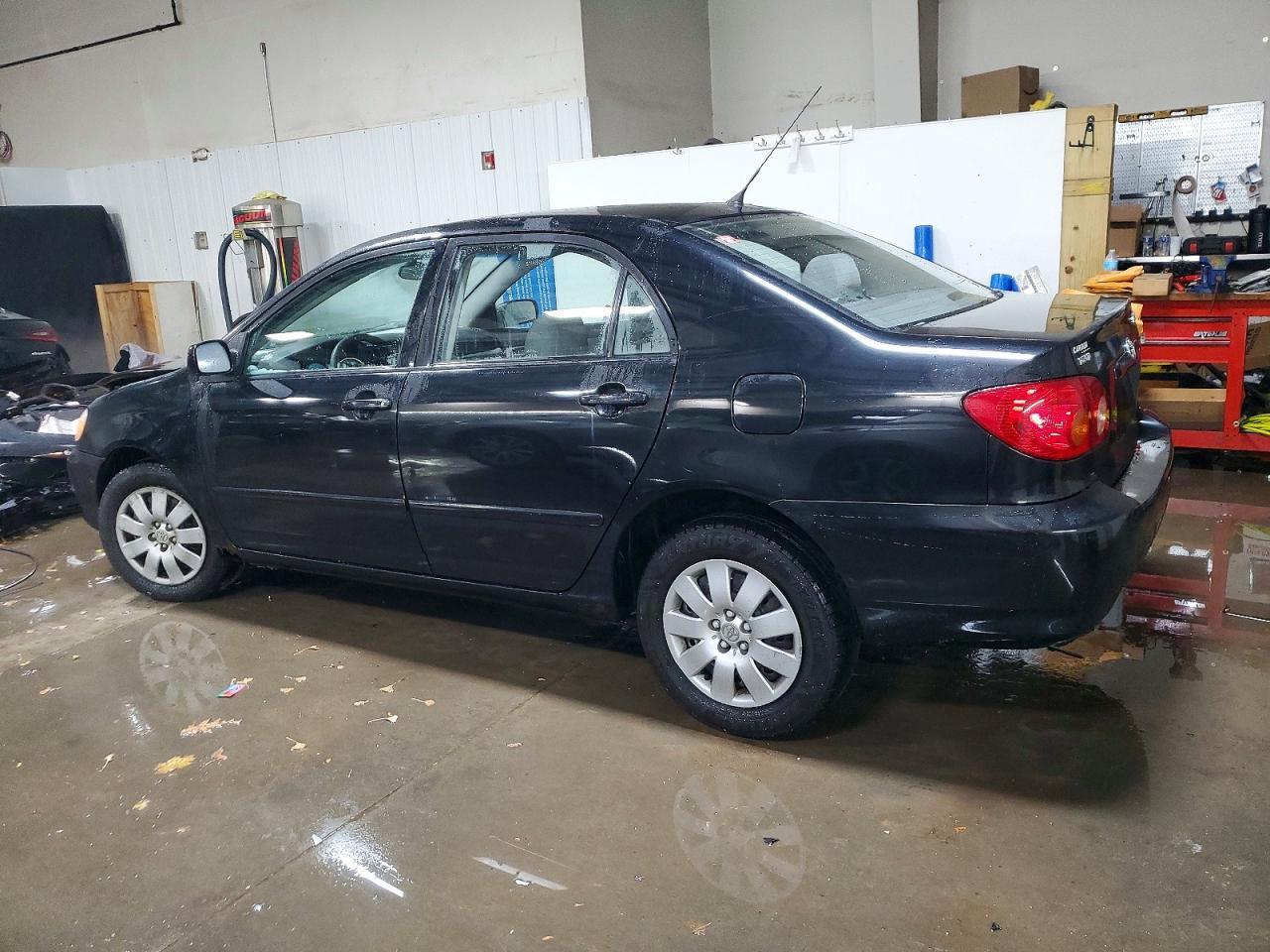 2004 TOYOTA COROLLA