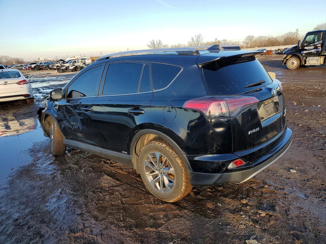 2016 TOYOTA RAV4