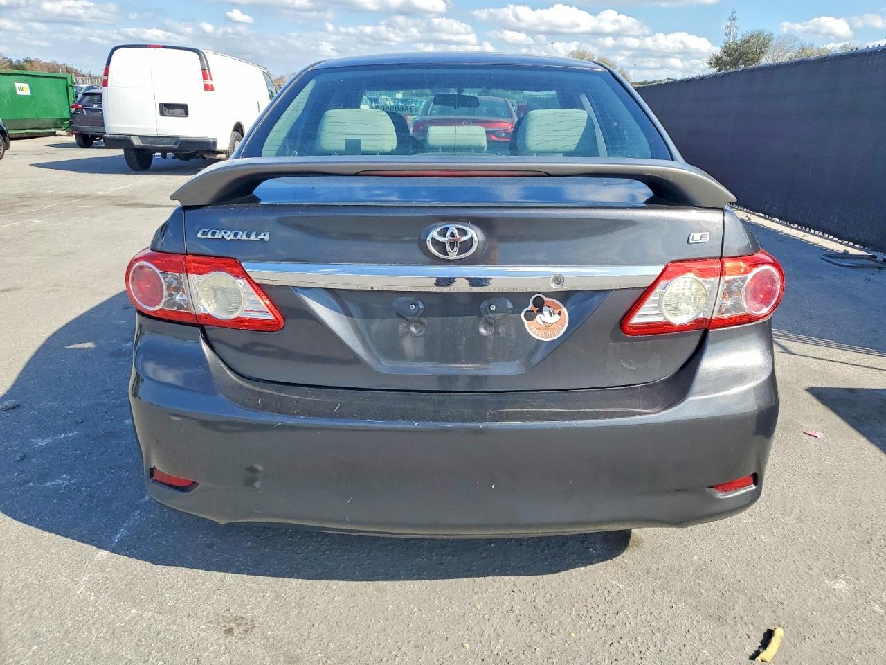 2013 TOYOTA COROLLA