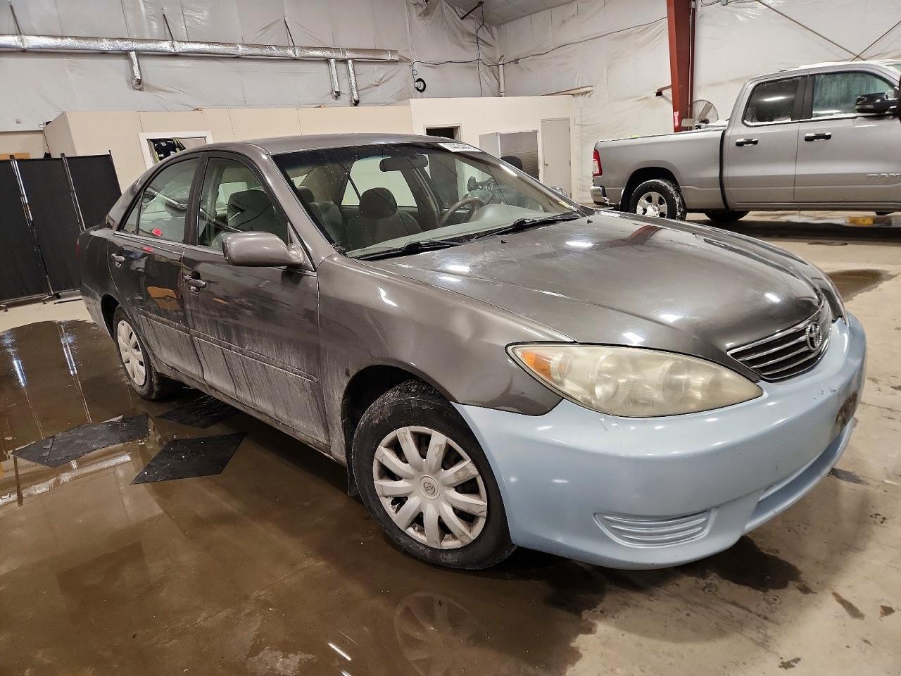 2005 TOYOTA CAMRY
