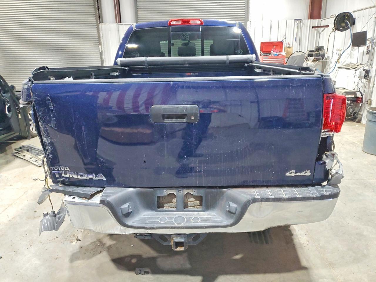 2012 TOYOTA TUNDRA