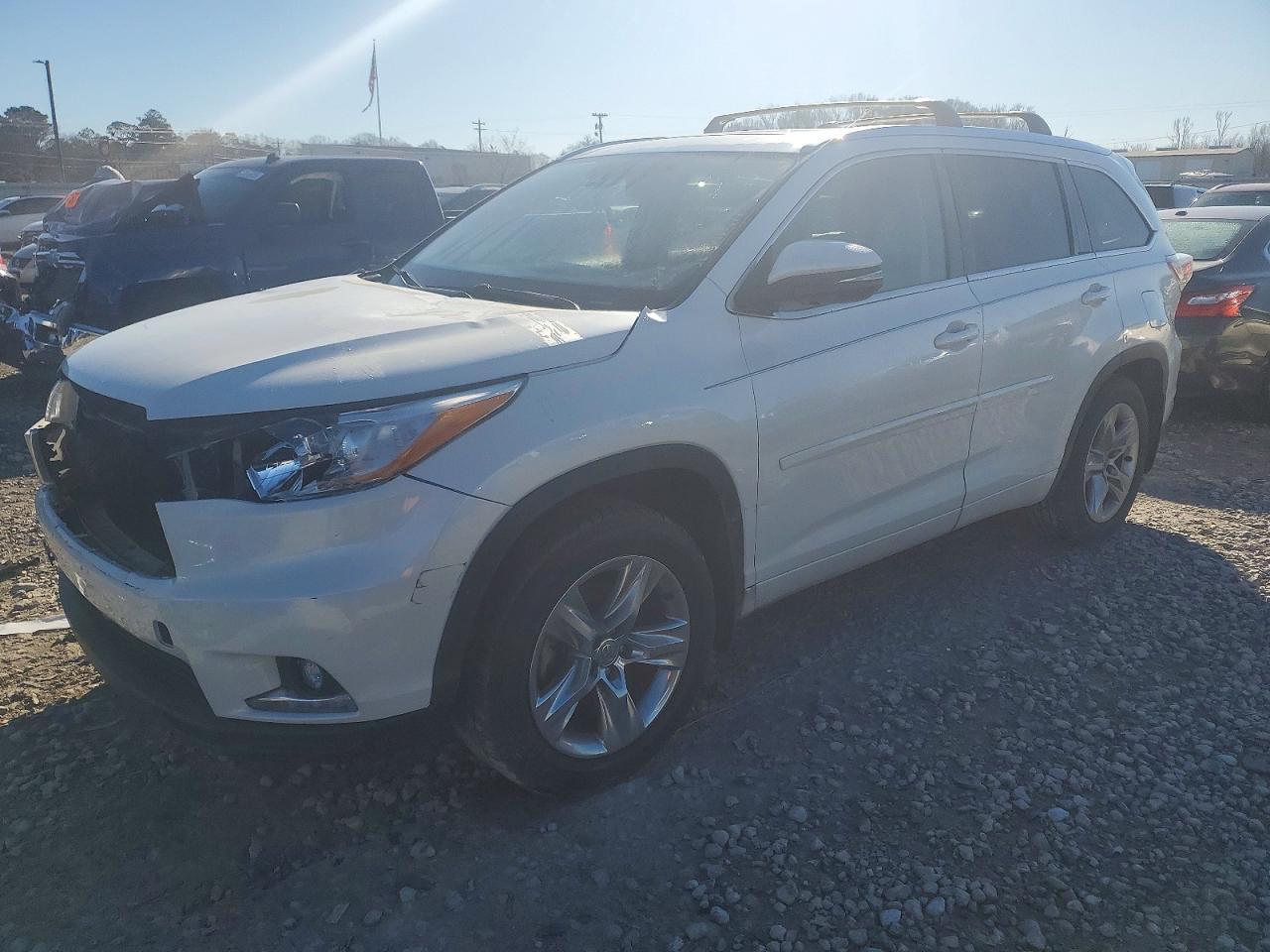 2015 TOYOTA HIGHLANDER