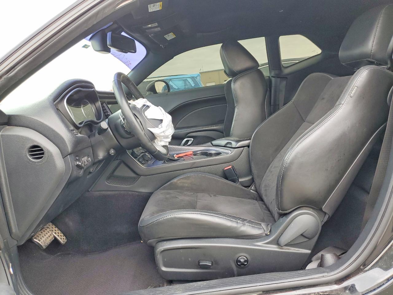 2018 DODGE Challenger