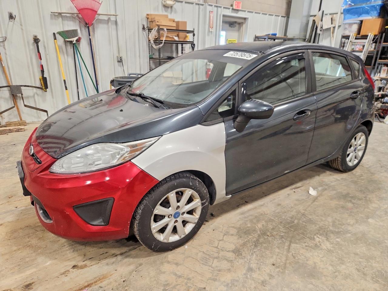 2011 FORD Fiesta