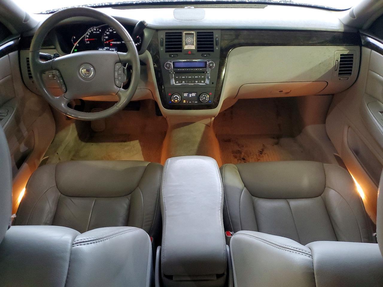 2009 CADILLAC DTS