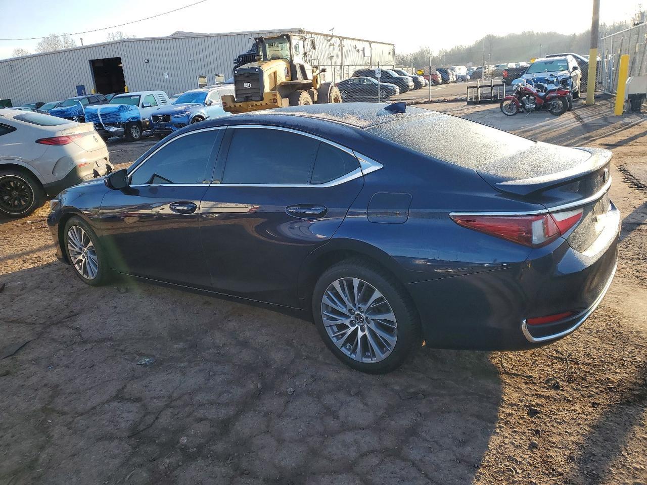 2021 LEXUS ES 250