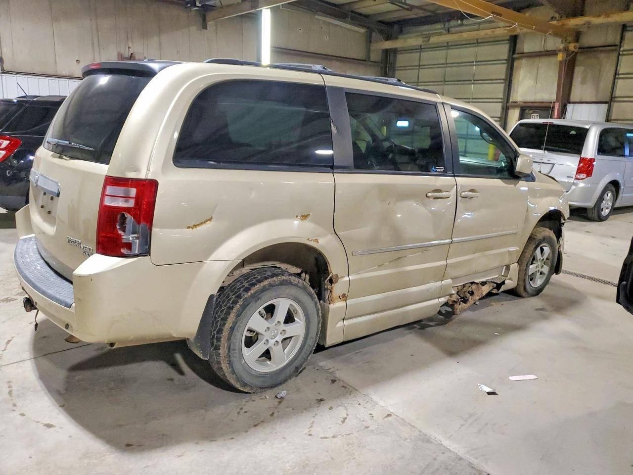 2010 DODGE GRAND CARAVAN