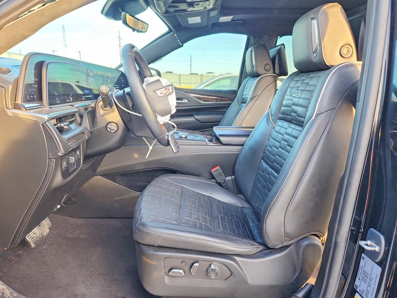 2023 CADILLAC ESCALADE