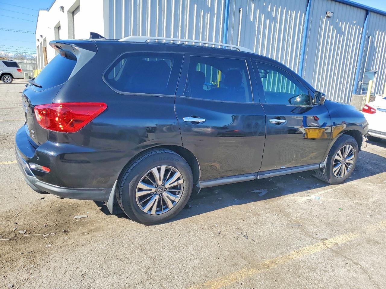2019 NISSAN PATHFINDER