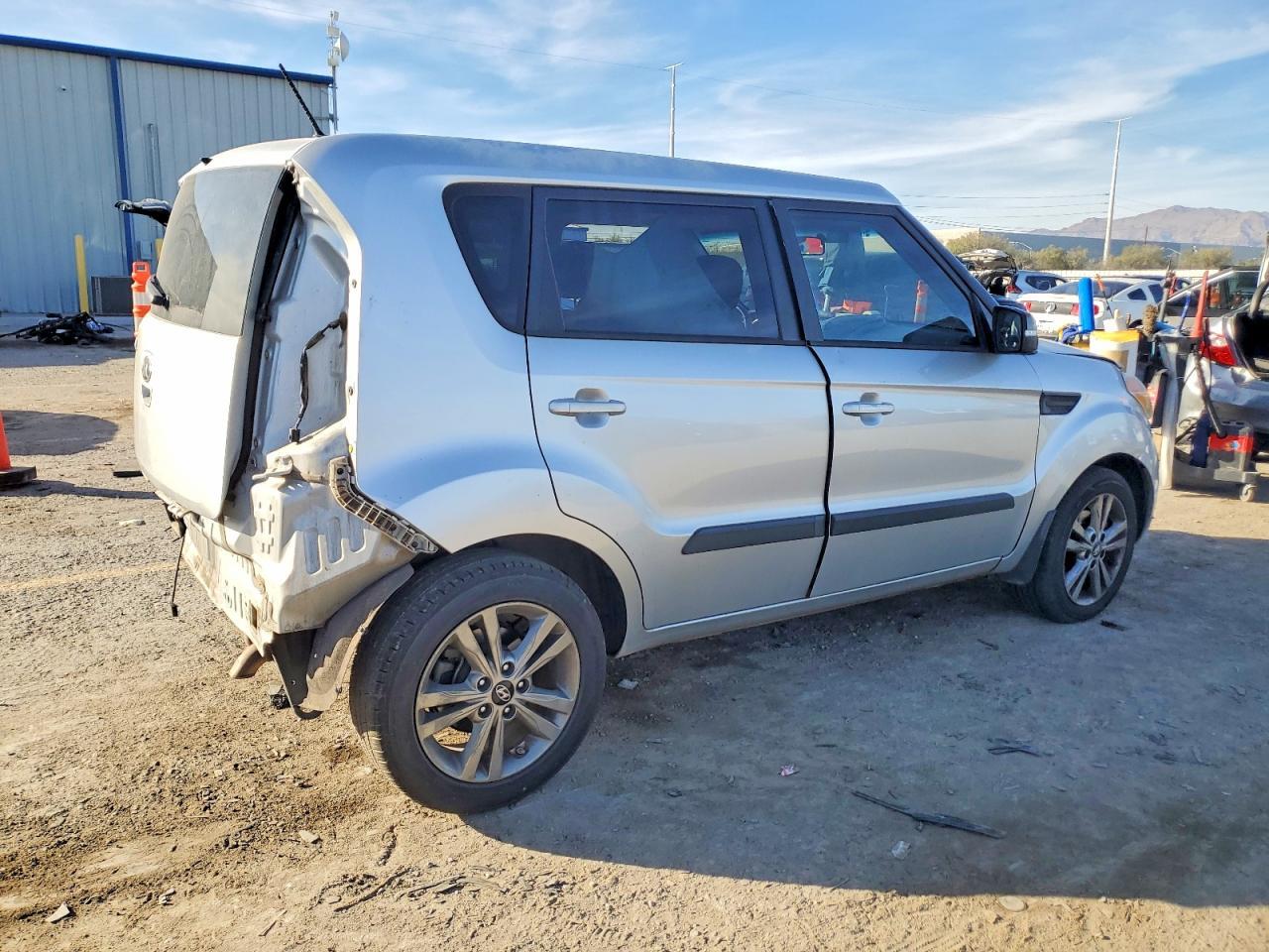 2013 KIA SOUL