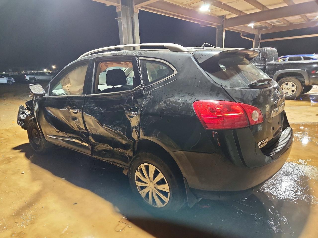 2014 NISSAN ROGUE