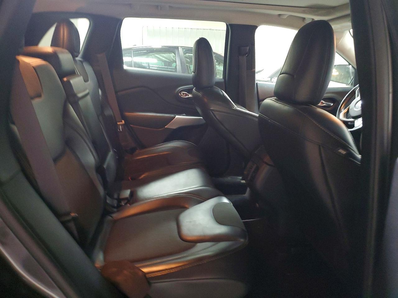 2018 JEEP CHEROKEE