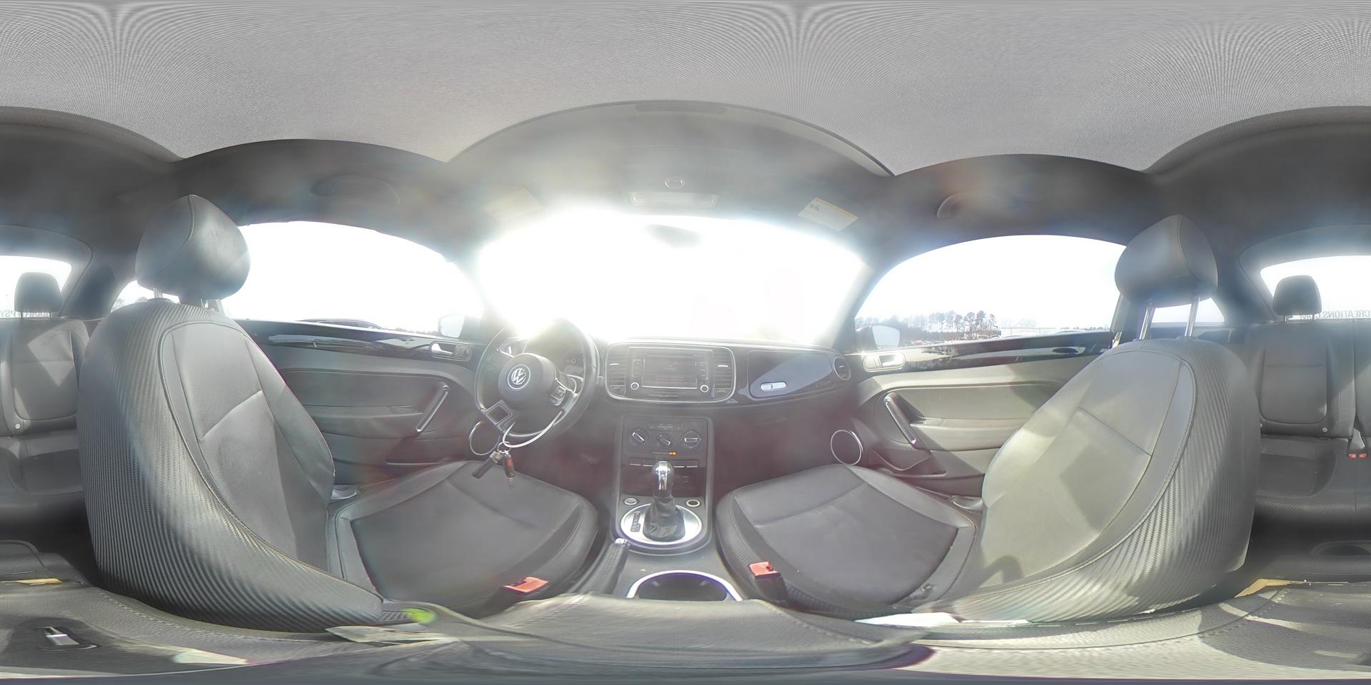 2013 VOLKSWAGEN Beetle