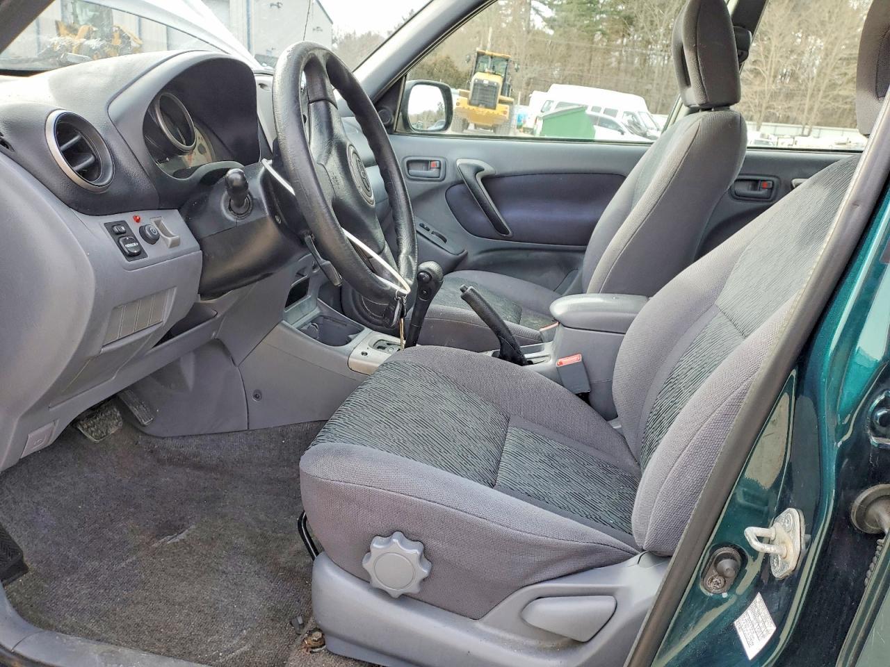 2003 TOYOTA RAV4
