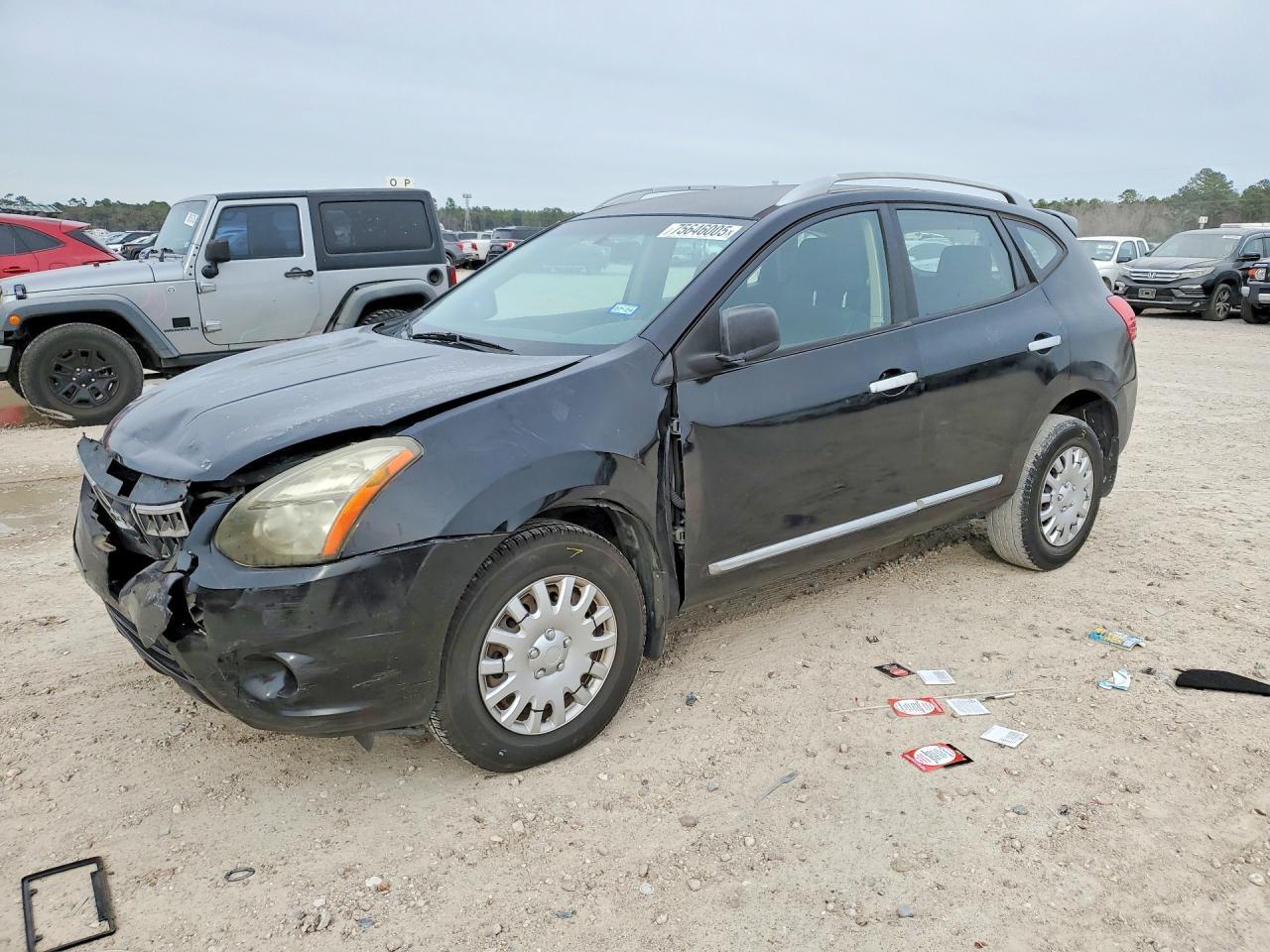 2015 NISSAN ROGUE